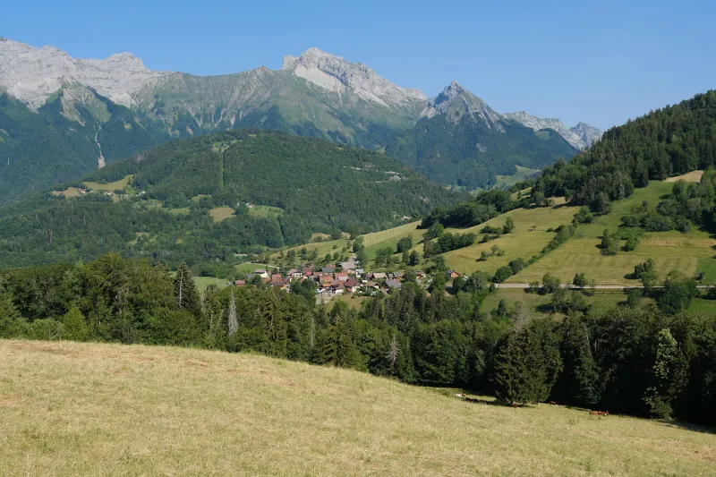 Le Bouchet-Mont-Charvin