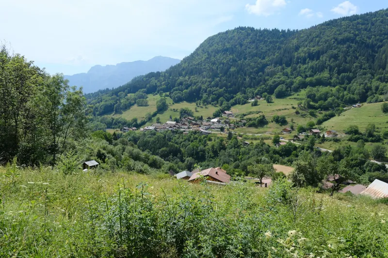 Le Bouchet-Mont-Charvin